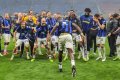 Fotbaliștii de la Inter Milano au sărbătorit cu o manea cucerirea titlului ?n Italia. Au dansat la (...)