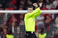 Ce e protocolul antirasism declan?at de gestul arbitrului de la meciul Benfica - Real Madrid, din Champions League