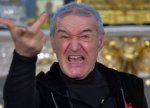 foto: GSP | Gigi Becali n-a putut sta deoparte! Jigniri ?n polemica iscată de bolidul achiziționat de David Popovici