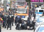 foto: GSP | Incident major la Hamburg! A ?ncercat să atace fanii cu un topor și a fost UCIS de Poliție ?nainte (...)