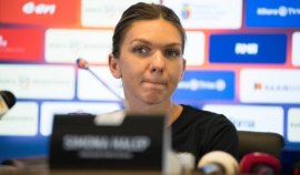 Simona Halep s-a retras de la Australian Open şi Auckland din cauza unor probleme de sănătate